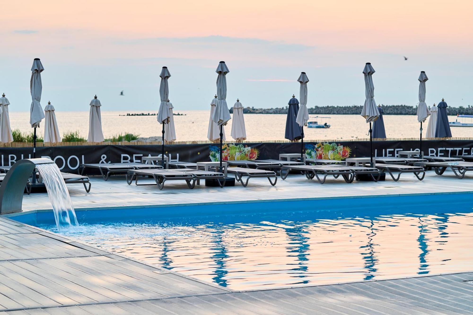 Hotel Malibu Mamaia Exterior foto